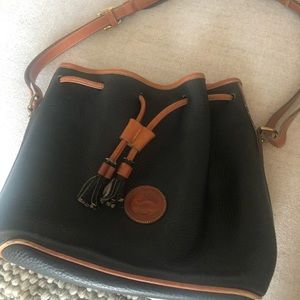 Dooney & Bourke Bucket Shoulder Bag